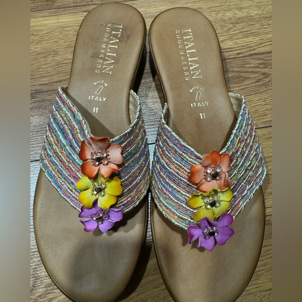 Floral sandals, Women’s Size 11